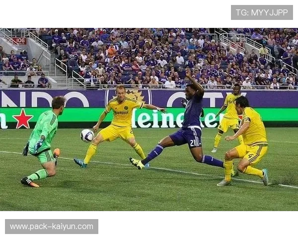 温哥华白帽携手日本J联赛俱乐部共建青训体系推动足球人才培养 温哥华白帽携手日本J联赛俱乐部共建青训体系推动足球人才培养